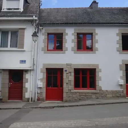 Le Saint-Nicolas Josselin Extérieur photo
